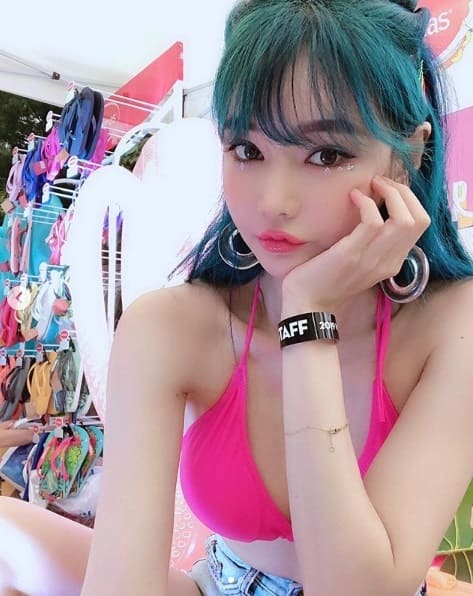 于周安表明将强硬应对恶意留言_韩饭网